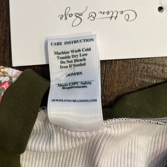 Cotton & Sage| Toddler floral long sleeve - Picture 3 of 3